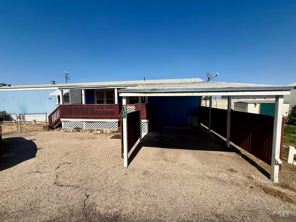 Photo of 1410 N Midland Blvd #TRLR 10, Nampa, ID 83651 (MLS # 99001547)