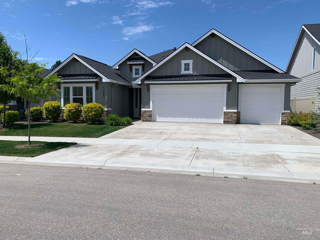 Photo of 11462 W Heliopsis Dr, Star, ID 83669 (MLS # 98986551)