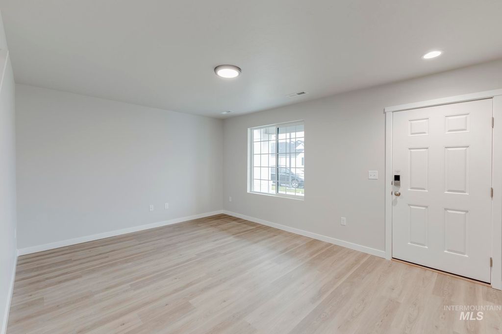 Photo of 7236 E Marble Springs Dr, Nampa, ID 83687 (MLS # 98968761)