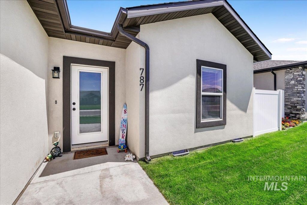 Photo of 787 Heidi Terrace, Kimberly, ID 83341 (MLS # 98956365)