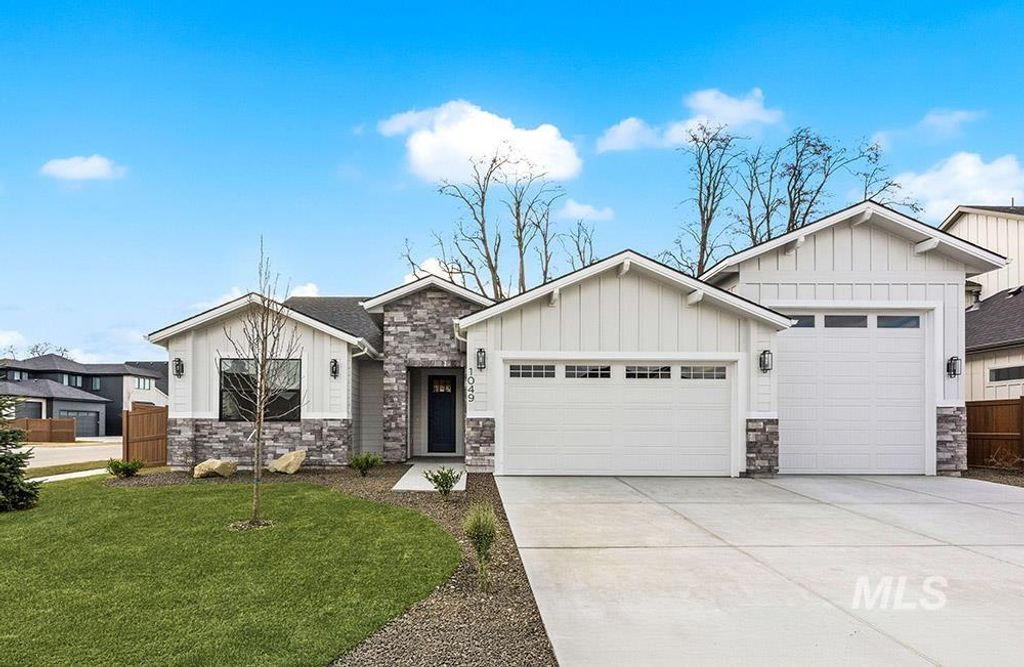 Photo of 1049 N Gracie Ave #Lot 1/7, Eagle, ID 83616 (MLS # 98976131)