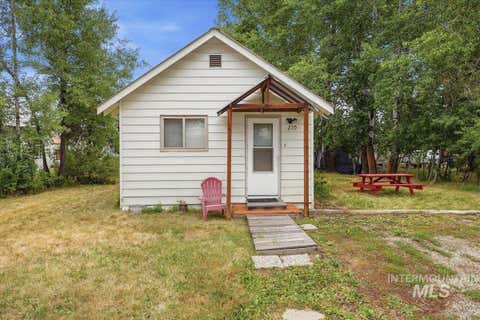 Photo of 210 S Idaho St, Cascade, ID 83611 (MLS # 98997587) Photo of 210 S Idaho St, Cascade, ID 83611 (MLS # 98997587)