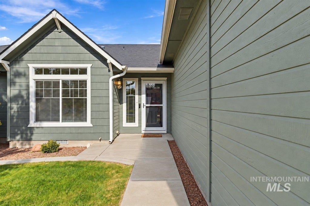 Photo of 8194 E Colter Bay Dr, Nampa, ID 83687 (MLS # 99004751)