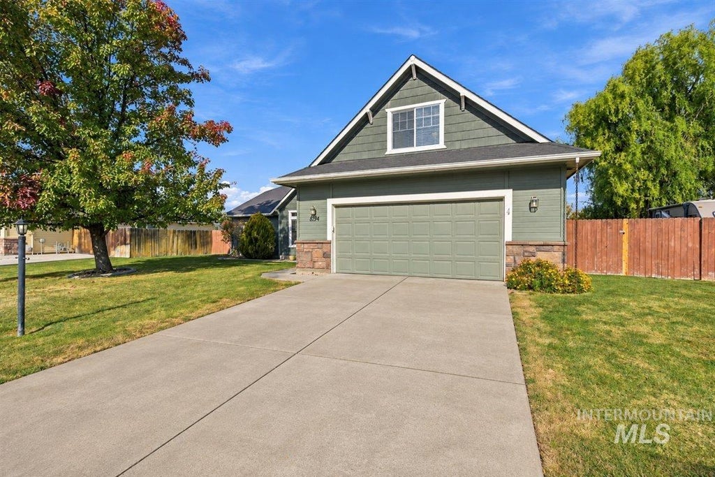 Photo of 8194 E Colter Bay Dr, Nampa, ID 83687 (MLS # 99004751)