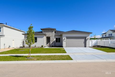 Photo of 5503 Juliet Rose Ave, Caldwell, ID 83607 (MLS # 98985925)