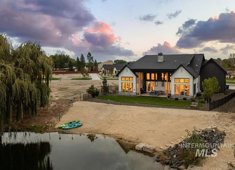 Photo of 6284 Salmon Falls, Star, ID 83669 (MLS # 98971668)