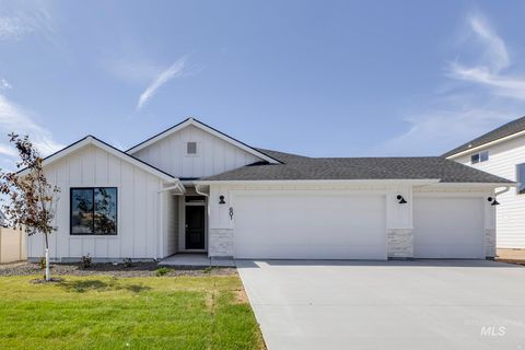 Photo of 601 W Striped Owl St, Kuna, ID 83634 (MLS # 98952178)