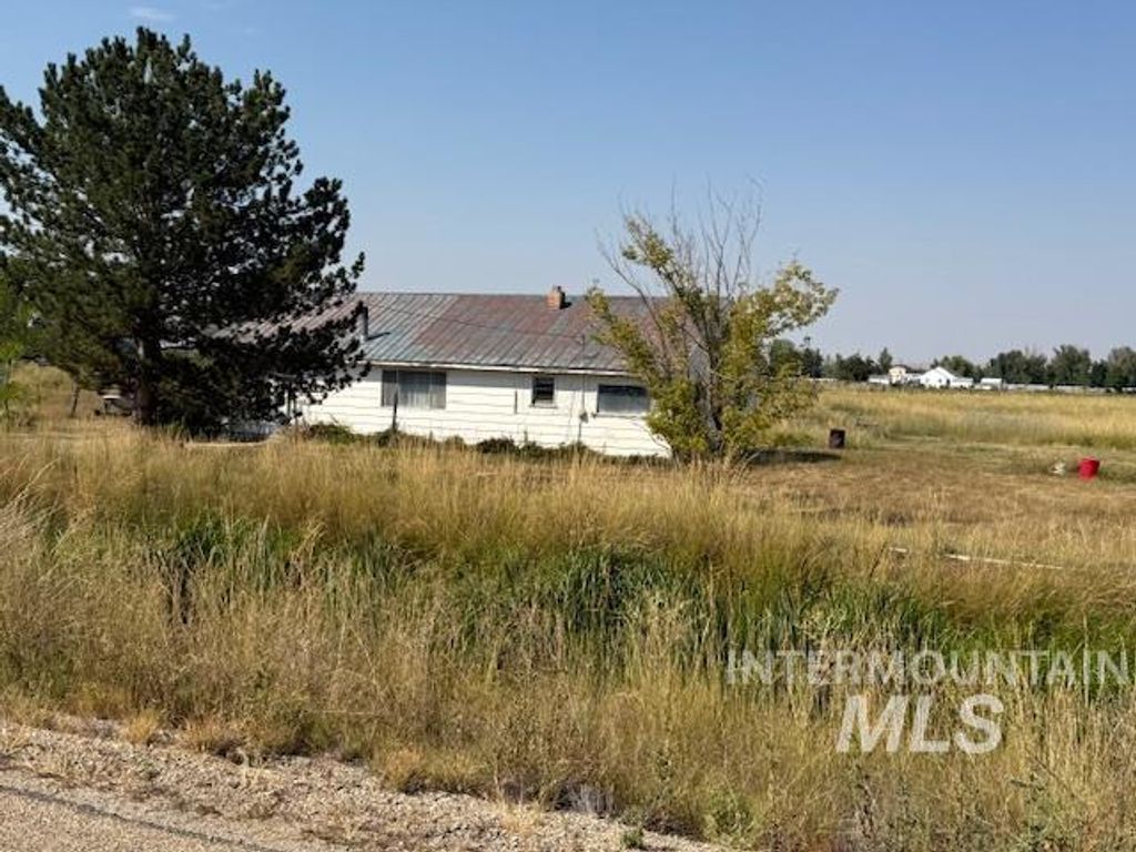 Photo of 2900 W Sales Yard Rd, Emmett, ID 83617 (MLS # 98964034)