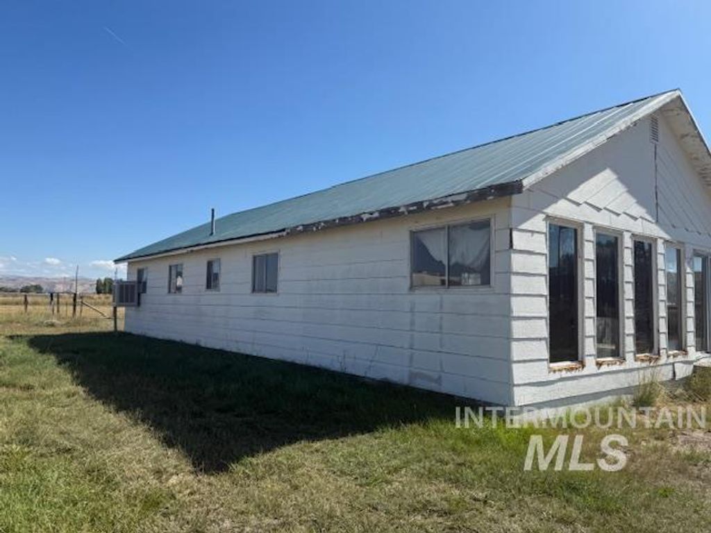 Photo of 2900 W Sales Yard Rd, Emmett, ID 83617 (MLS # 98964034)