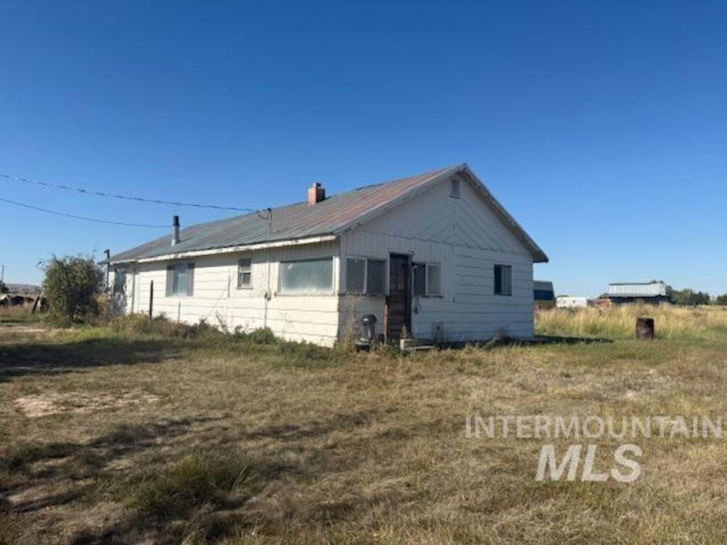 Photo of 2900 W Sales Yard Rd, Emmett, ID 83617 (MLS # 98964034)