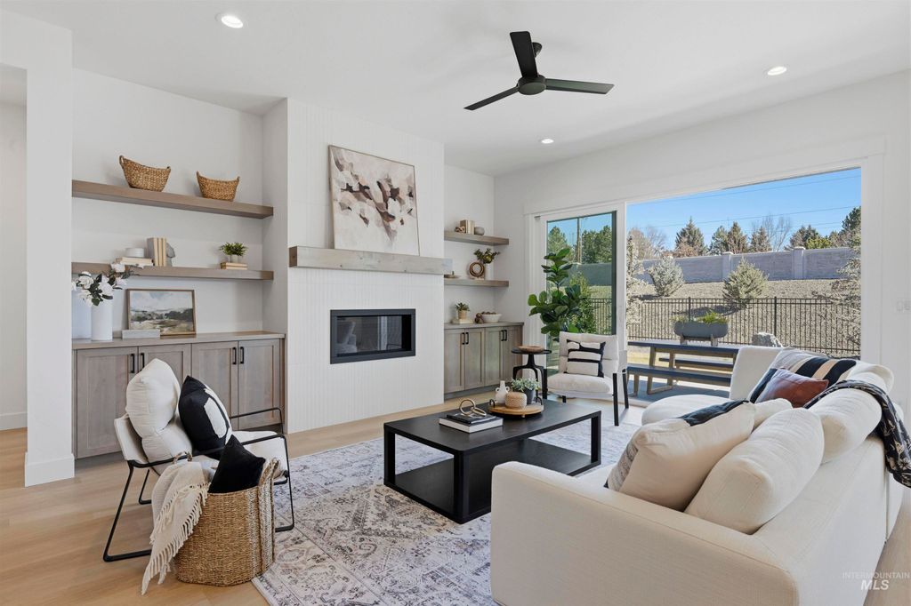 Photo of 2182 N Annadale Way, Eagle, ID 83616 (MLS # 98978633)