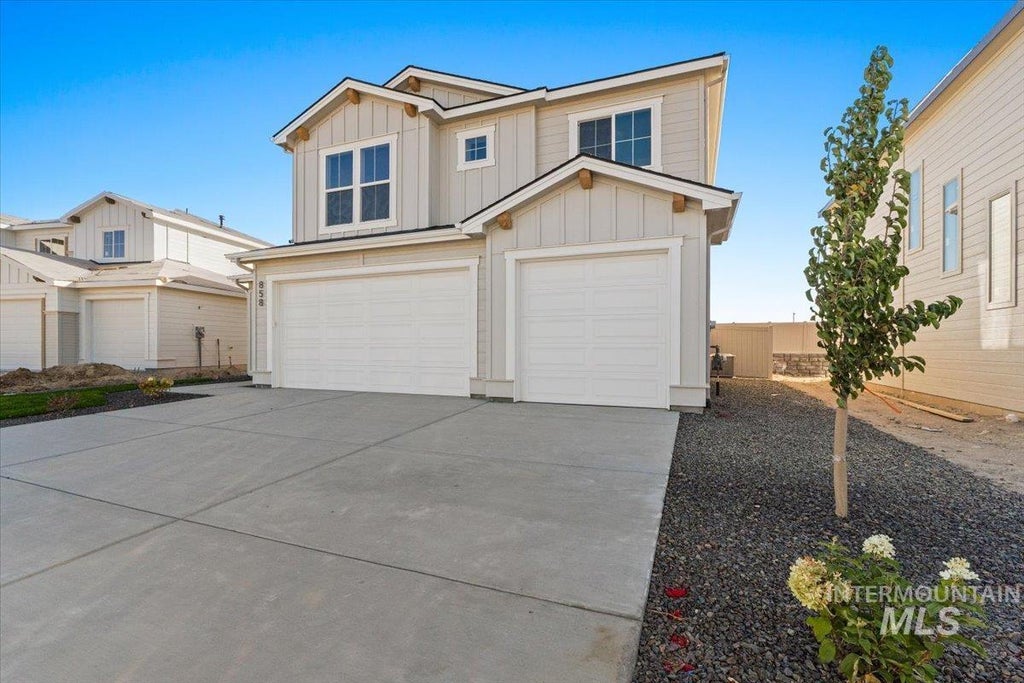 Photo of 858 S Contusion Ave, Nampa, ID 83687 (MLS # 99004246)