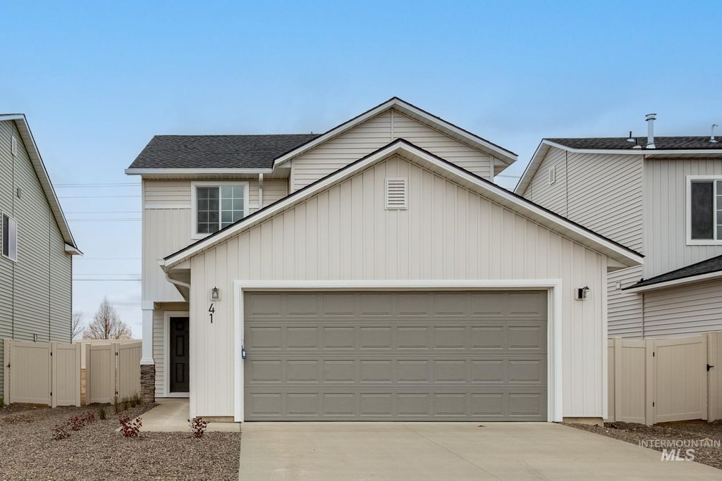 Photo of 41 S Sweetgrass Ave, Nampa, ID 83651 (MLS # 98965345)