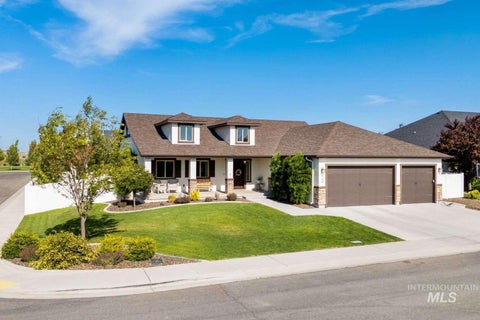 Photo of 744 Midnight Sun Loop, Twin Falls, ID 83301 (MLS # 98978344)