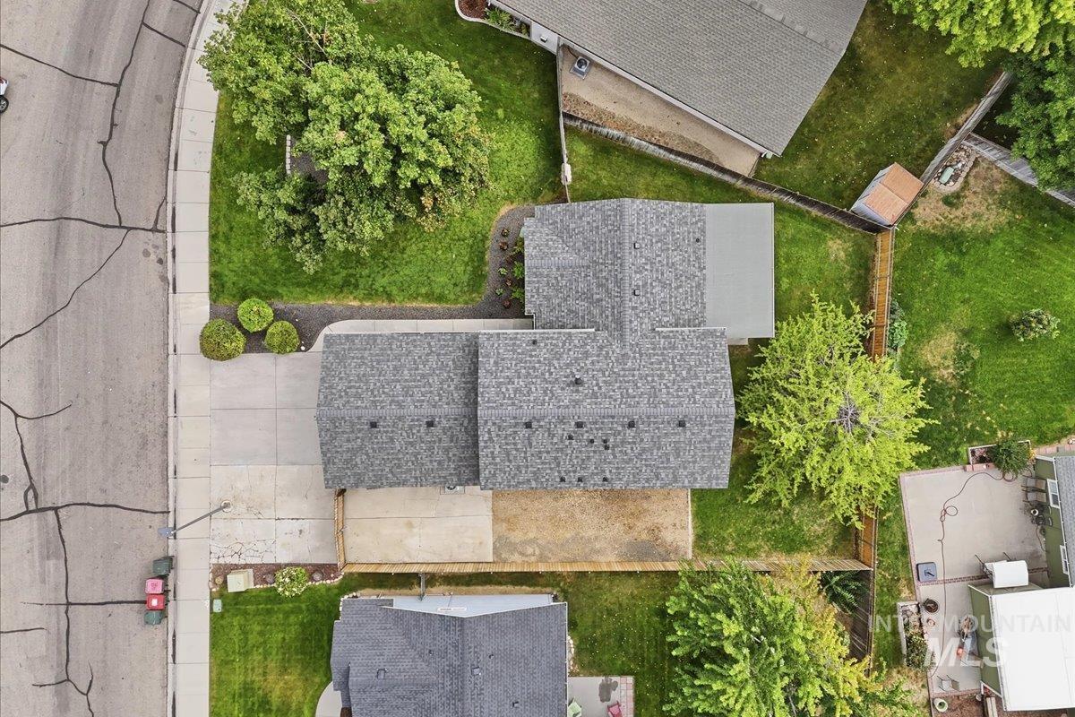 153 W Chrisfield Dr