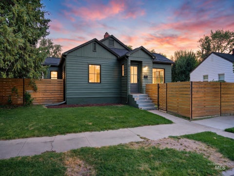 Photo of 1516 N 26th St, Boise, ID 83702 (MLS # 98999697)