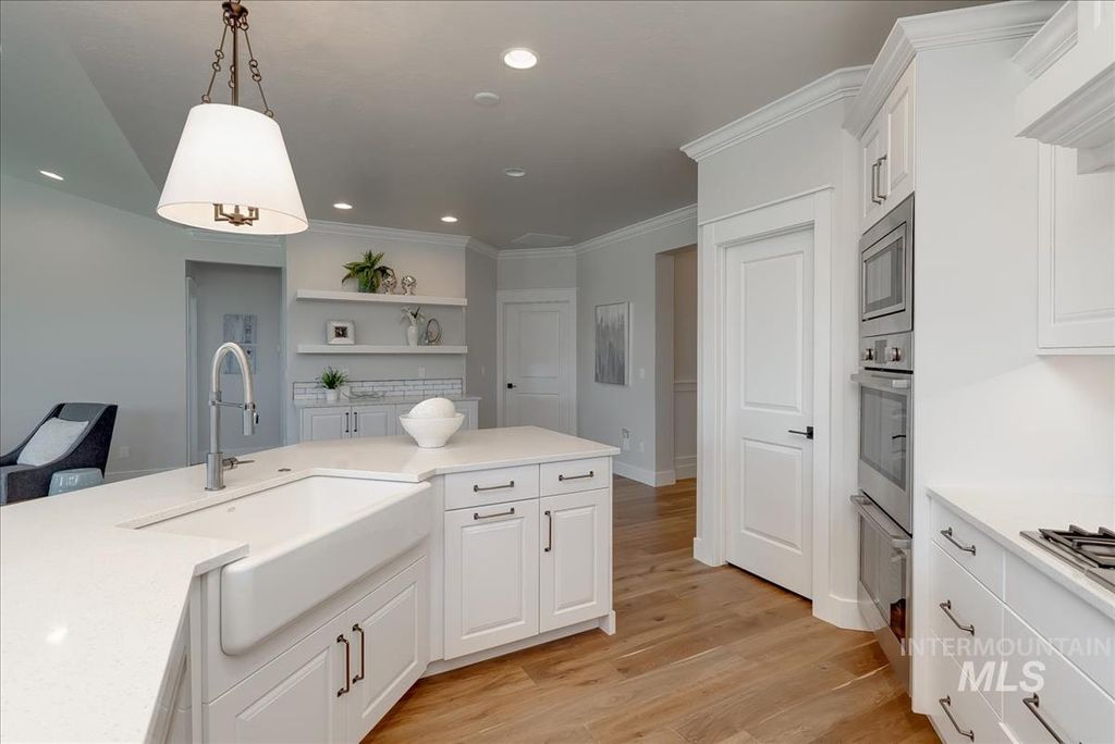 Photo of 6638 N Spindrift Way, Meridian, ID 83646 (MLS # 98979798)