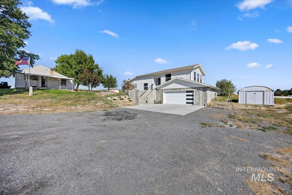 Photo of 583 E 300 S, Jerome, ID 83338 (MLS # 99001787)