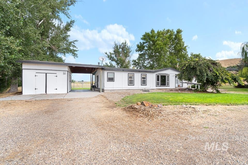Photo of 2735 NE 25 Avenue, Payette, ID 83661 (MLS # 98999946)