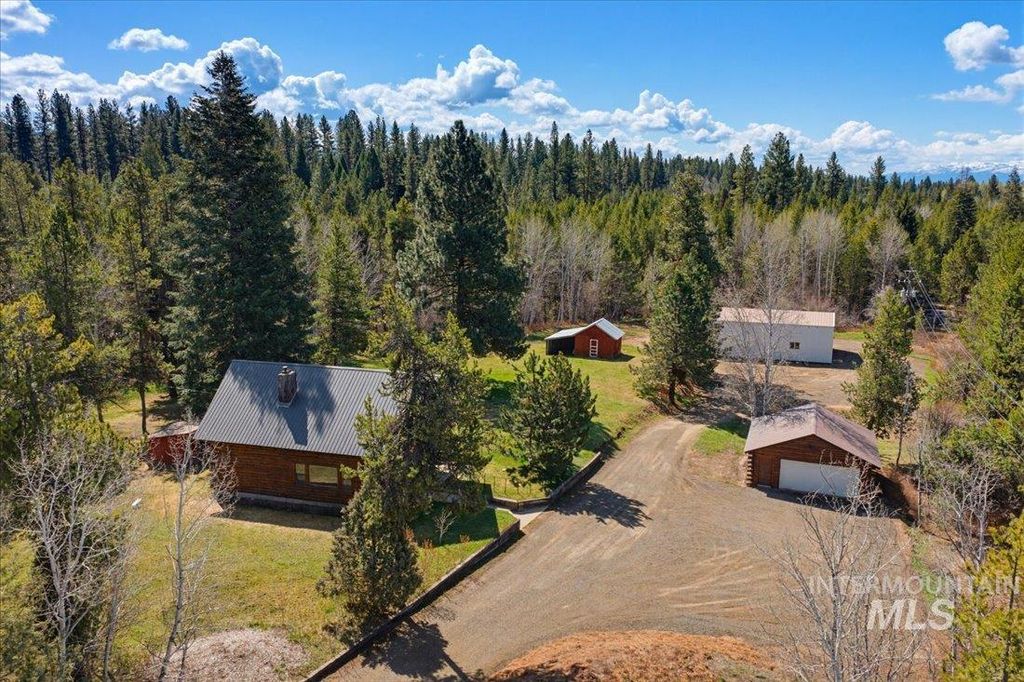 Photo of 143 E Lake Fork Rd, McCall, ID 83638 (MLS # 98984212)
