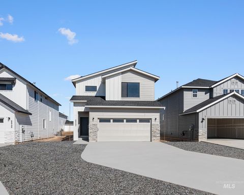 Photo of 2519 W Fallon Lp AVE, Nampa, ID 83651 (MLS # 98985544)