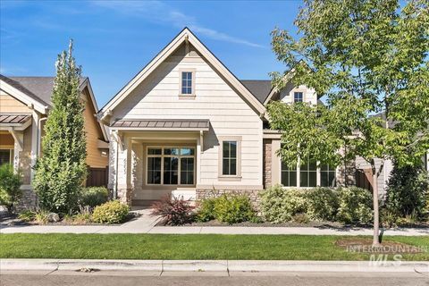 6253 N Winward Ln Meridian ID 83646