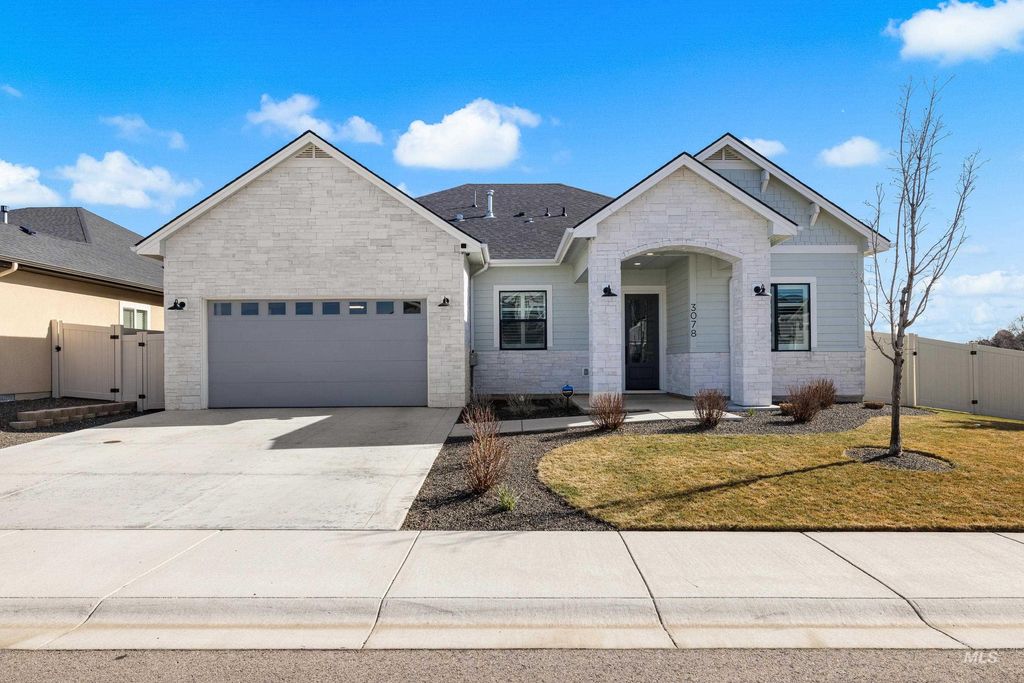 Photo of 3078 N N Sun City Ave, Star, ID 83669 (MLS # 98975437)