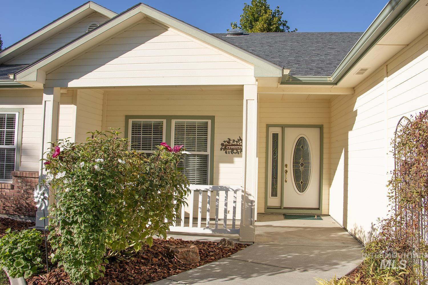 1410 Spruce Creek Loop