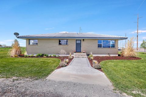 Photo of 294 S 100 W, Burley, ID 83318 (MLS # 98945515)
