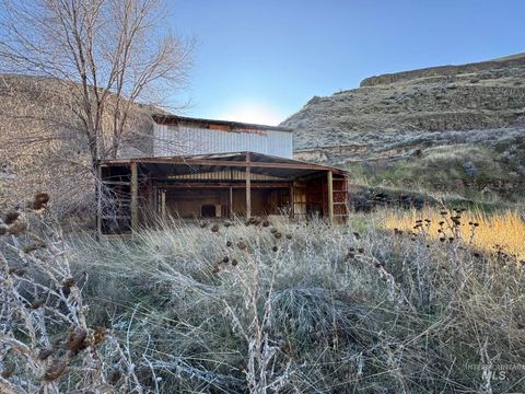 8047 Asotin Creek Road Asotin WA 99402