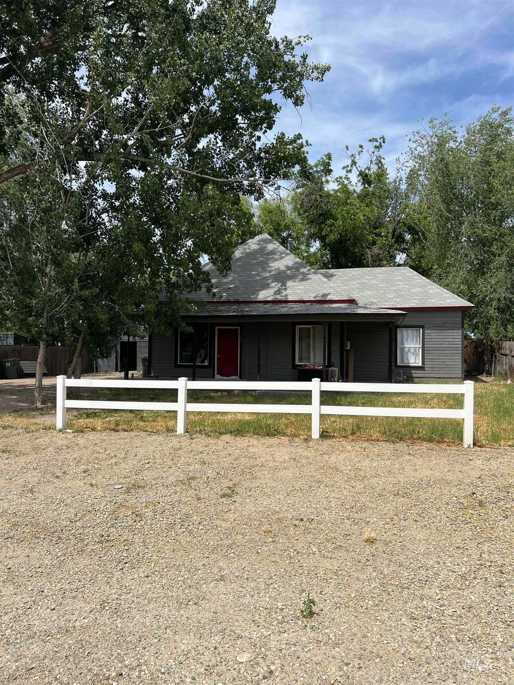 Photo of 861 8th Avenue North AVE, Payette, ID 83661 (MLS # 98987872)