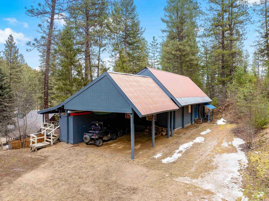 Photo of 32 Sky Ridge, Garden Valley, ID 83622 (MLS # 98977045)