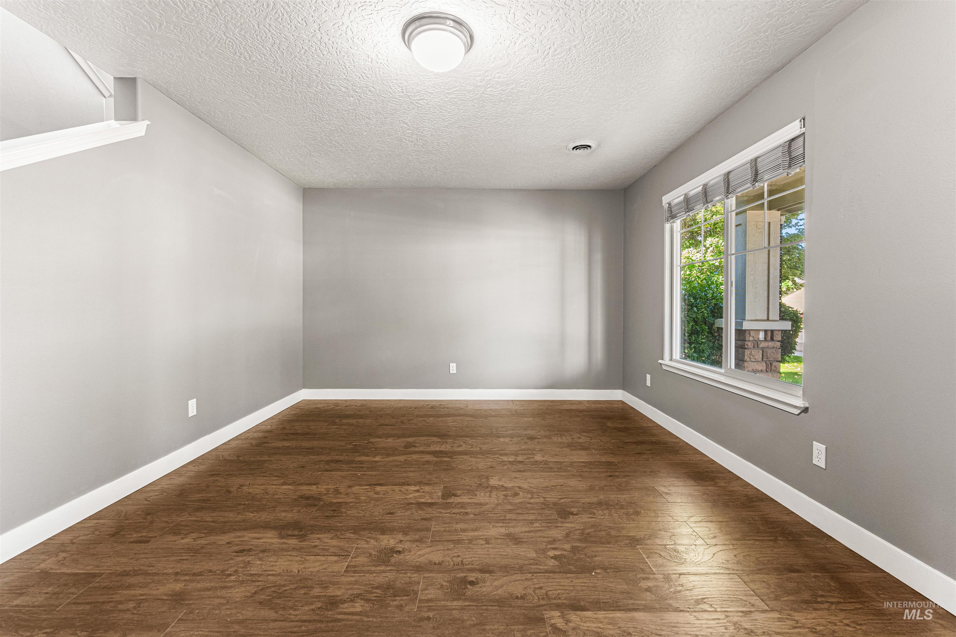 12507 W Heatherhills St