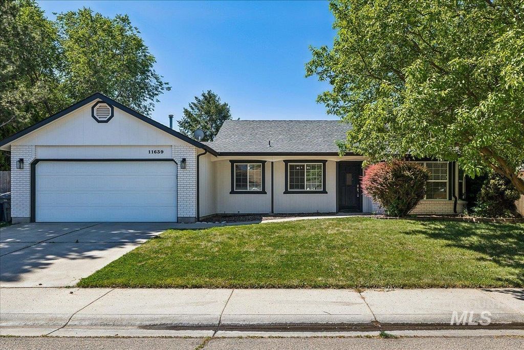 Photo of 11639 W Ginger Creek Drive, Boise, ID 83713 (MLS # 98991306)