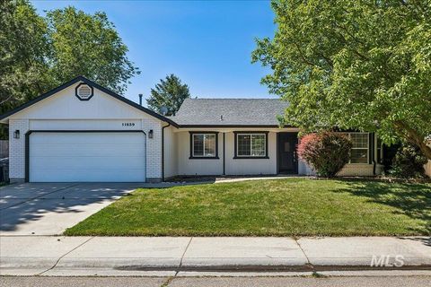 Photo of 11639 W Ginger Creek Drive, Boise, ID 83713 (MLS # 98991306)