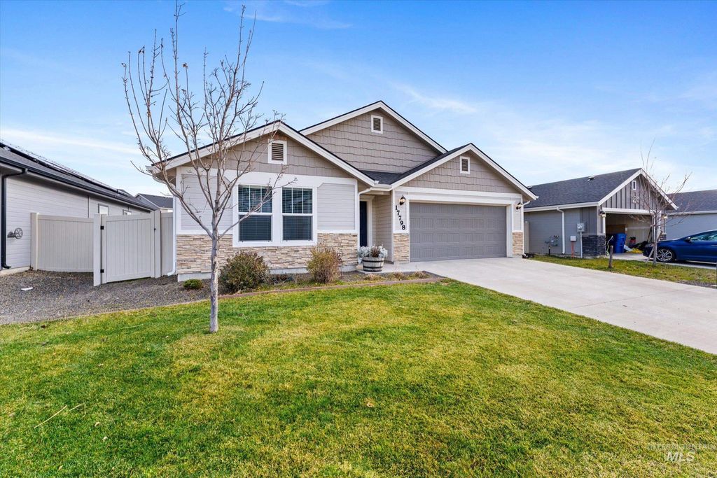 Photo of 17798 Goose Ridge Ave, Nampa, ID 83687 (MLS # 98971339)