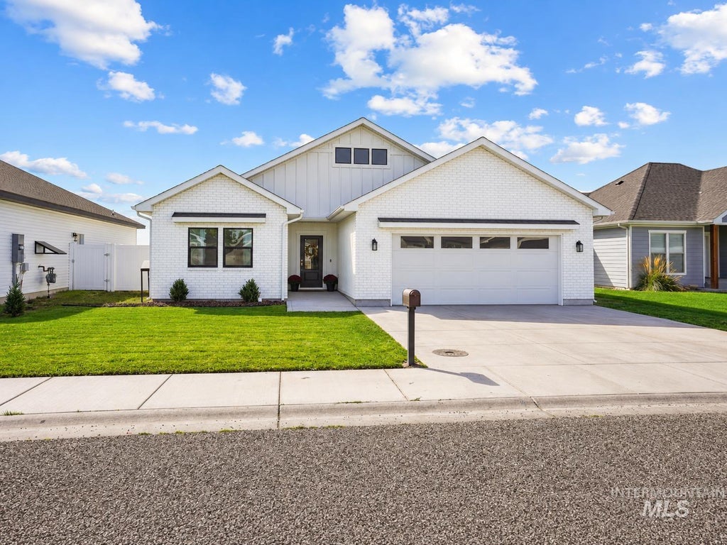 Photo of 245 South Hills, Burley, ID 83318 (MLS # 99001504)