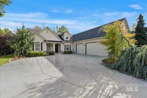 444 S Middle Creek Dr Nampa ID 83686