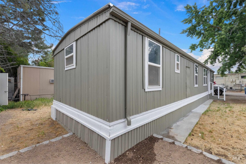 Photo of 6728 W Fairview AVE #51, Boise, ID 83704 (MLS # 98990107)