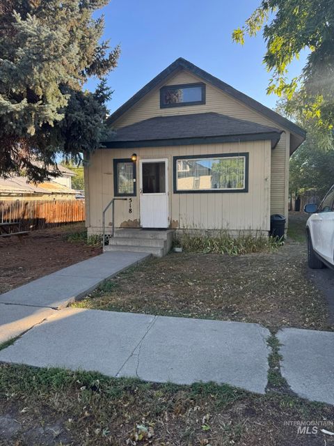 518 Montana Street Gooding ID 83330
