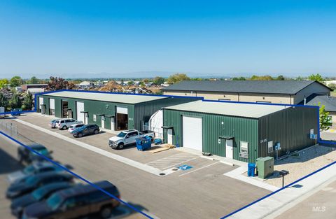 3605 & 3617 E Comstock Nampa ID 83687