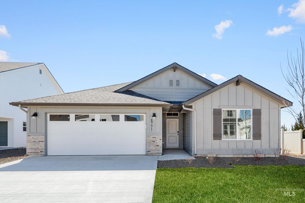 Photo of 6771 W Redwood Creek Dr, Meridian, ID 83646 (MLS # 98979331)