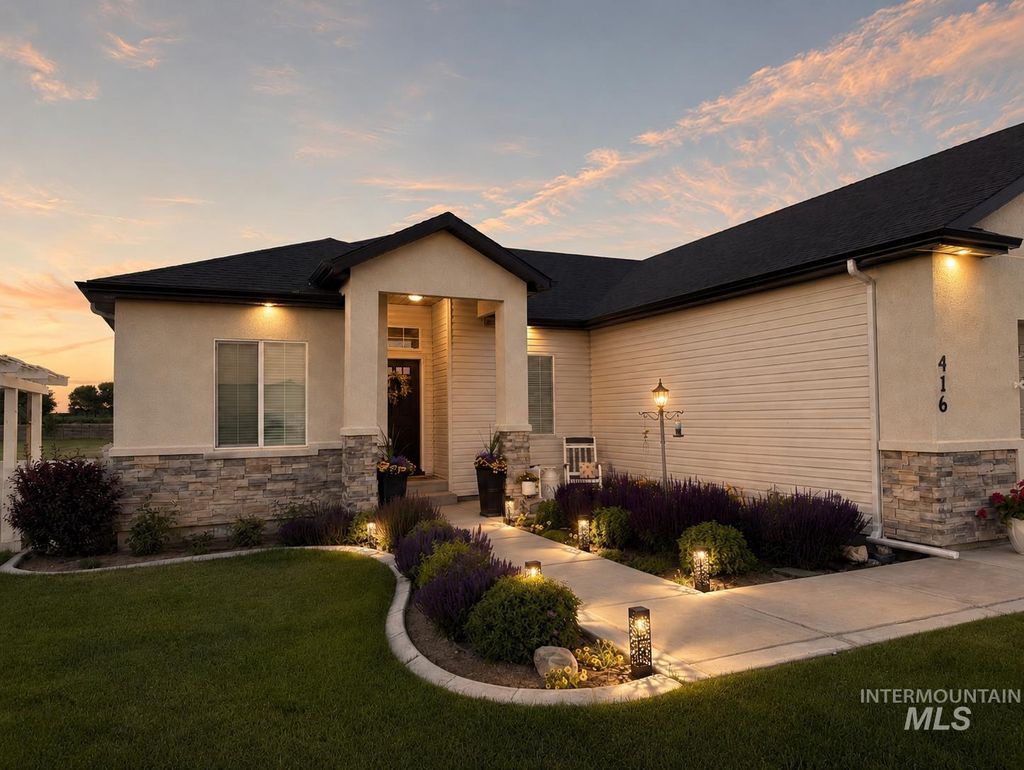 Photo of 416 Elli Lane, Heyburn, ID 83336 (MLS # 98989502)