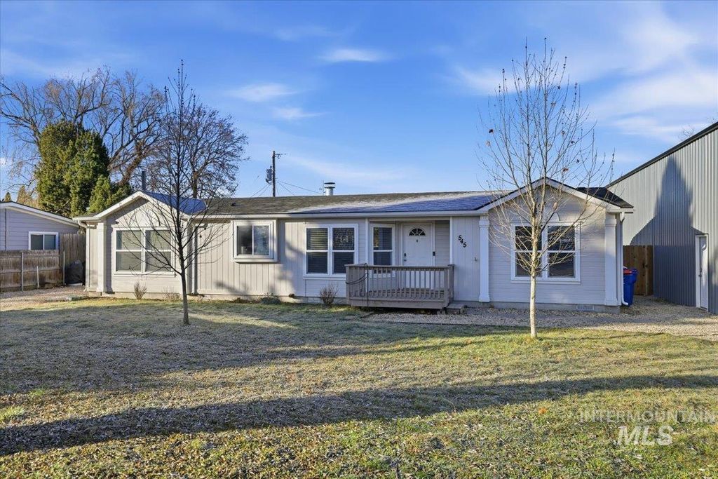 Photo of 545 S Conover St, Eagle, ID 83616 (MLS # 98970634)