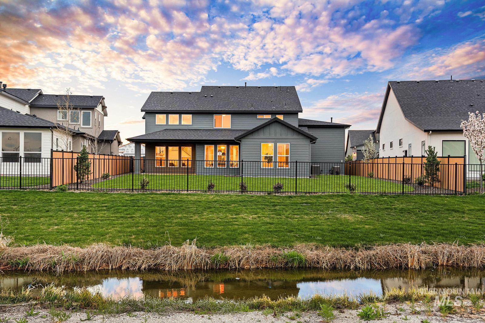 6792 Saddle Bred Way