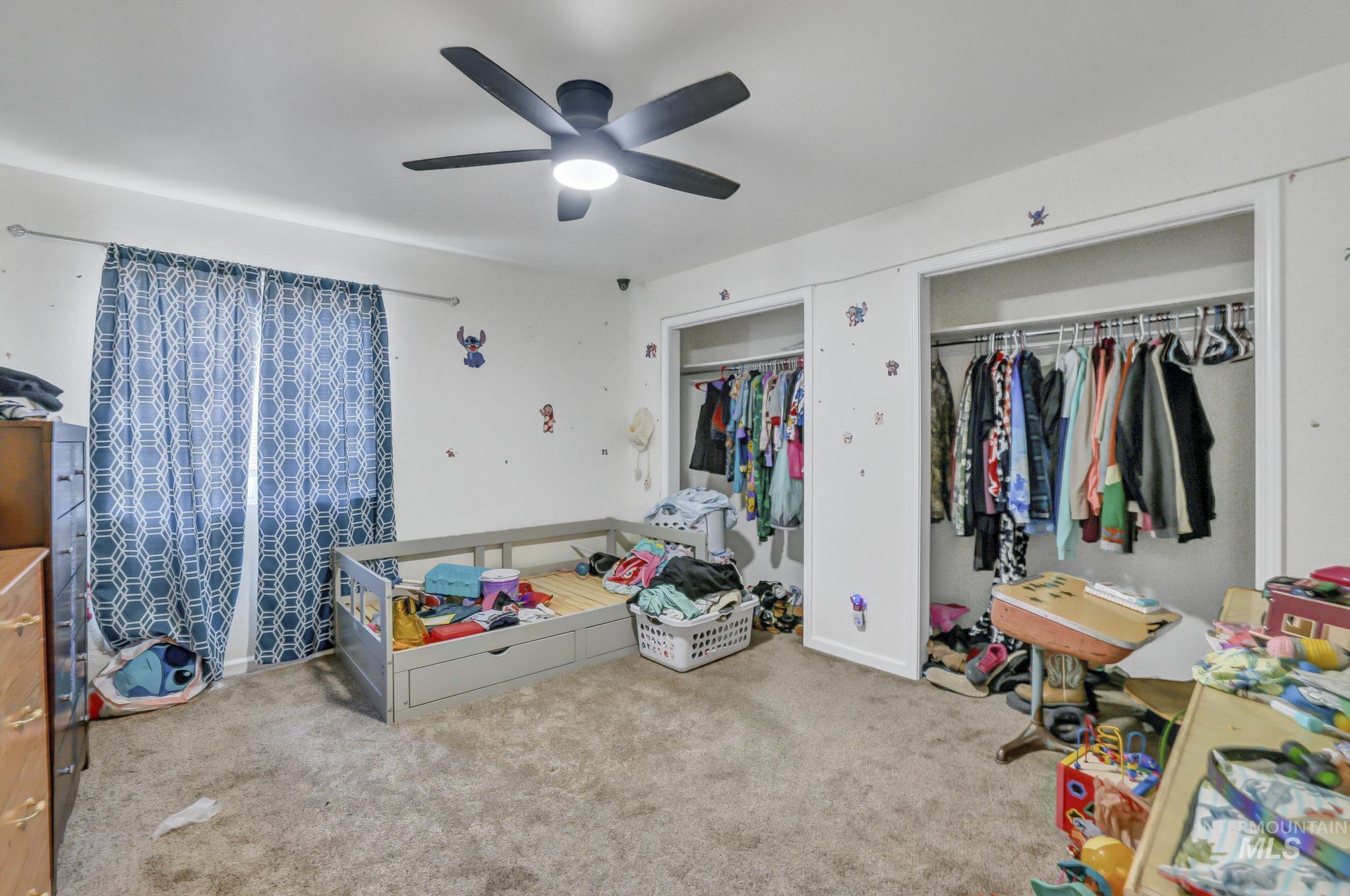 Twin Falls, Idaho 83301, United States, 4 Bedrooms Bedrooms, ,2 BathroomsBathrooms,Residential,Pending,115171