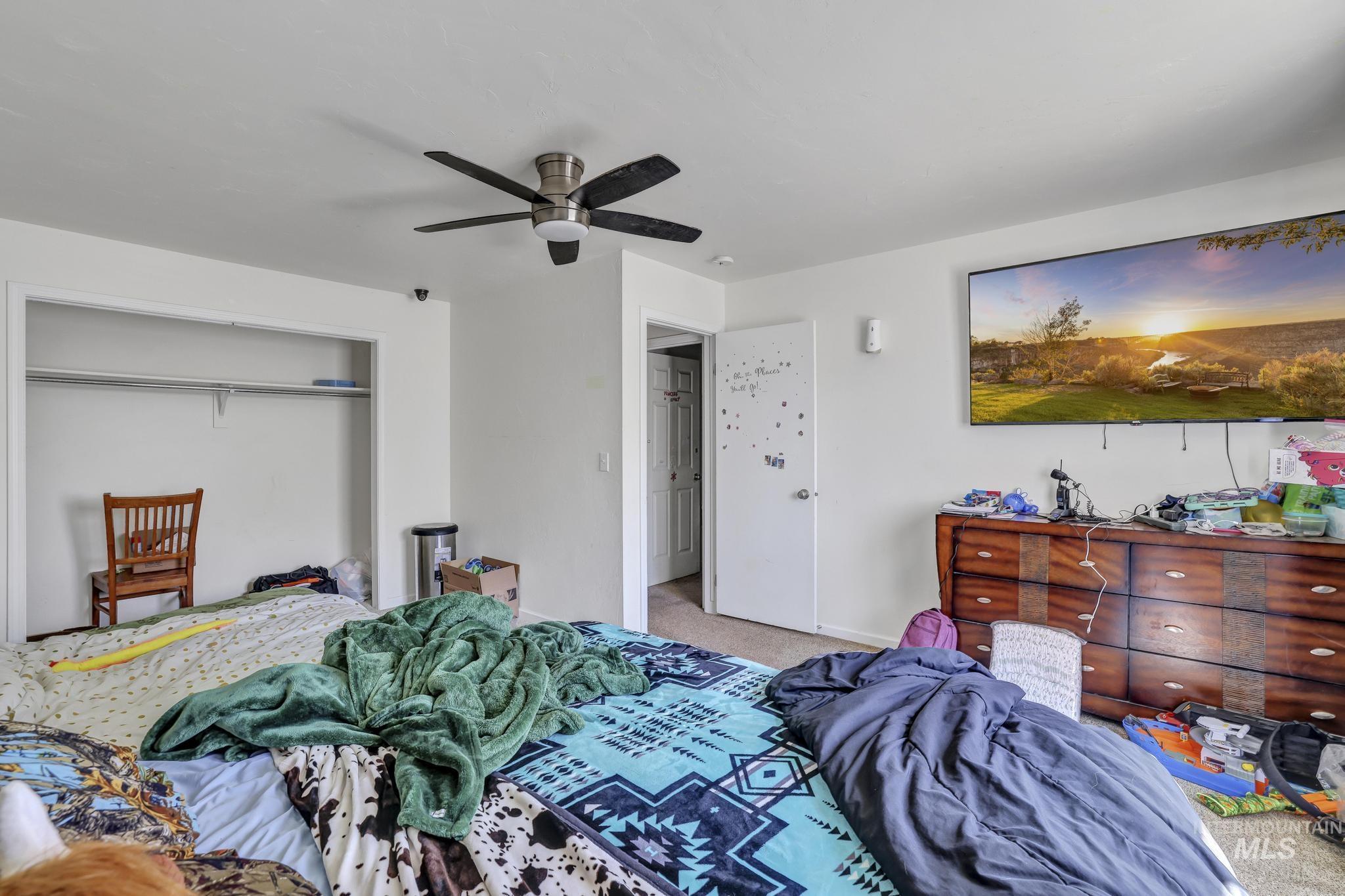 Twin Falls, Idaho 83301, United States, 4 Bedrooms Bedrooms, ,2 BathroomsBathrooms,Residential,Pending,115171