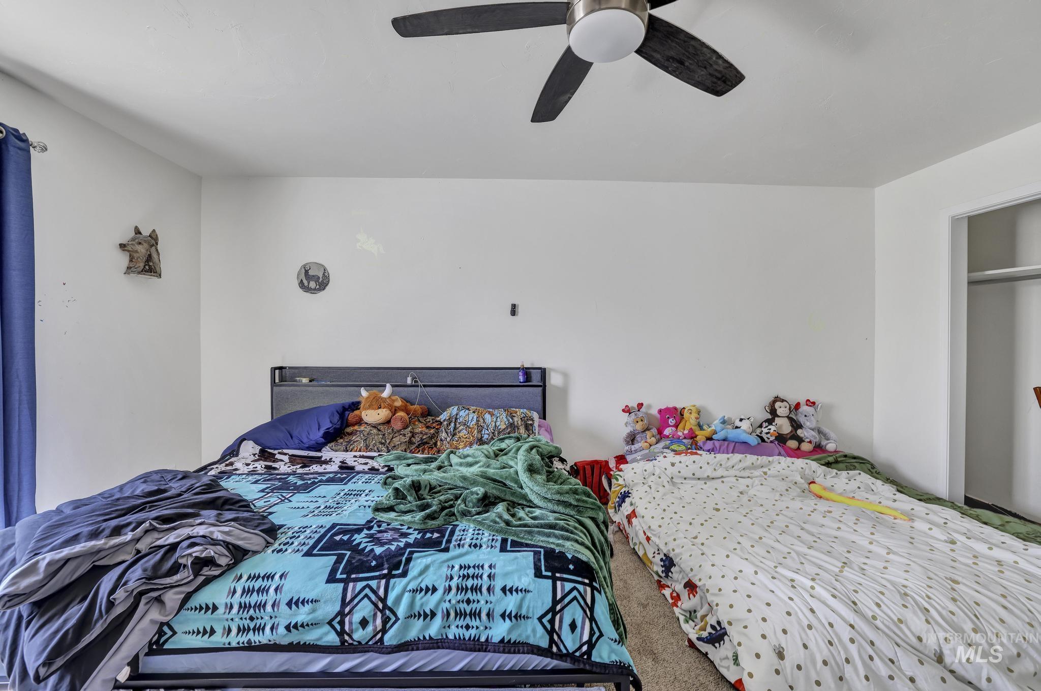 Twin Falls, Idaho 83301, United States, 4 Bedrooms Bedrooms, ,2 BathroomsBathrooms,Residential,Pending,115171