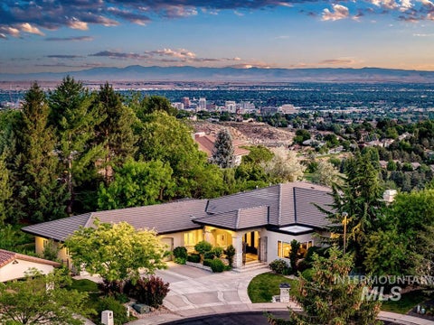 Photo of 1545 E Nines Point Ln, Boise, ID 83702 (MLS # 98989977)