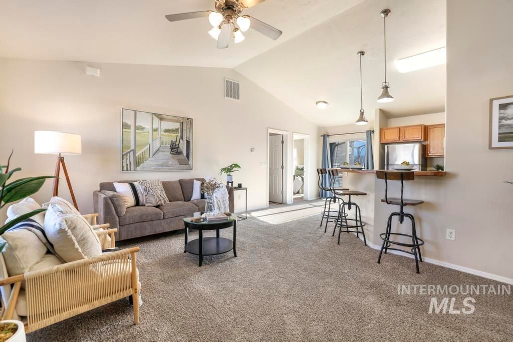 Photo of 1659 Vista Dr, Twin Falls, ID 83301 (MLS # 98971806)